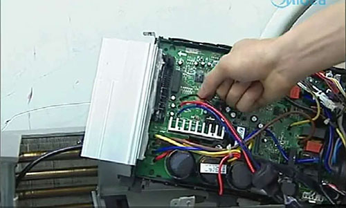 化德美的空调电话是多少